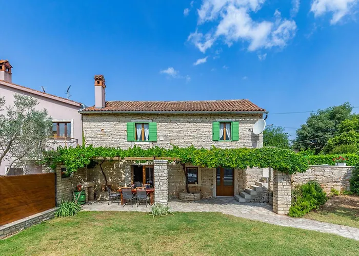 Courtyard Ivini By Interhome Vikendica Rovinjsko Selo