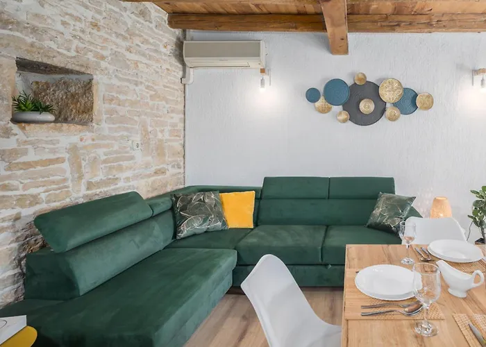 Courtyard Ivini By Interhome Σπίτι διακοπών *